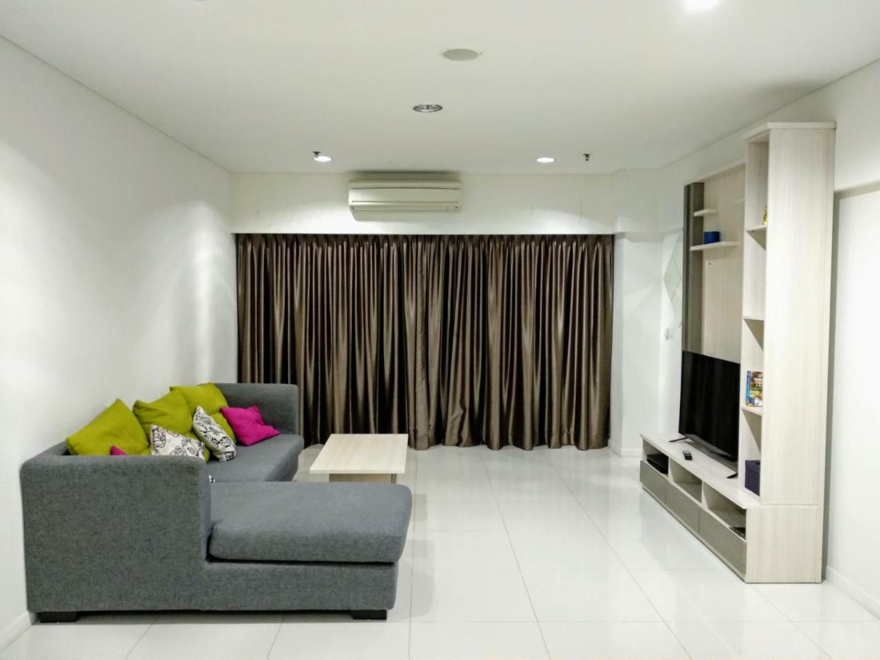 Twin Towers Dorms Hostel Kuala Lumpur Buitenkant foto