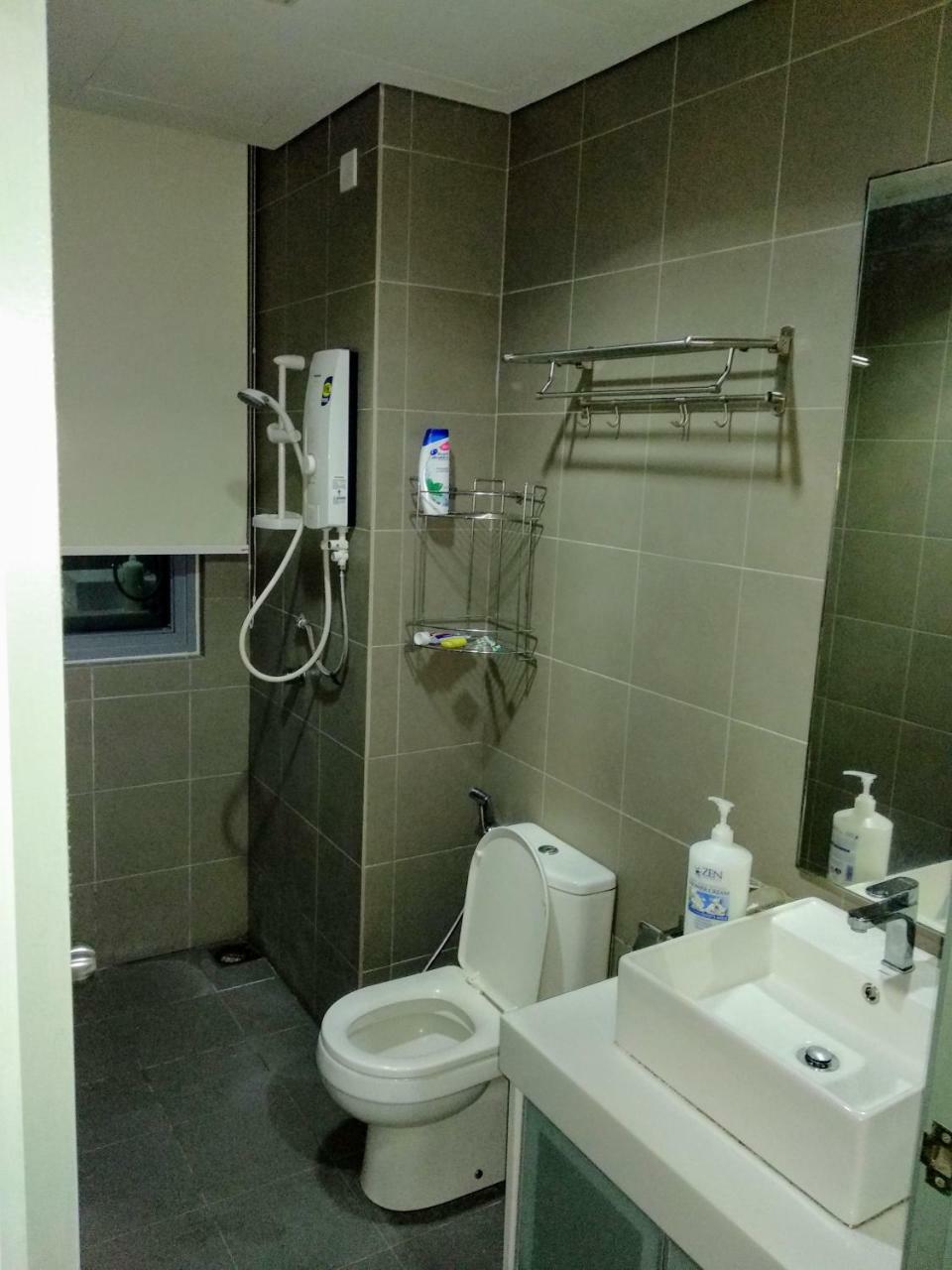 Twin Towers Dorms Hostel Kuala Lumpur Buitenkant foto